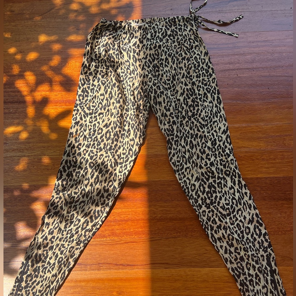 Tucker Silk leopard print joggers